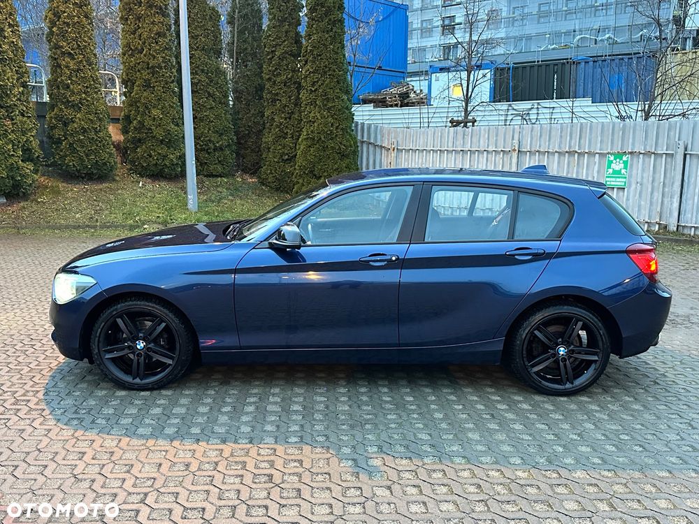 BMW Seria 1 116i Sport Line - 2