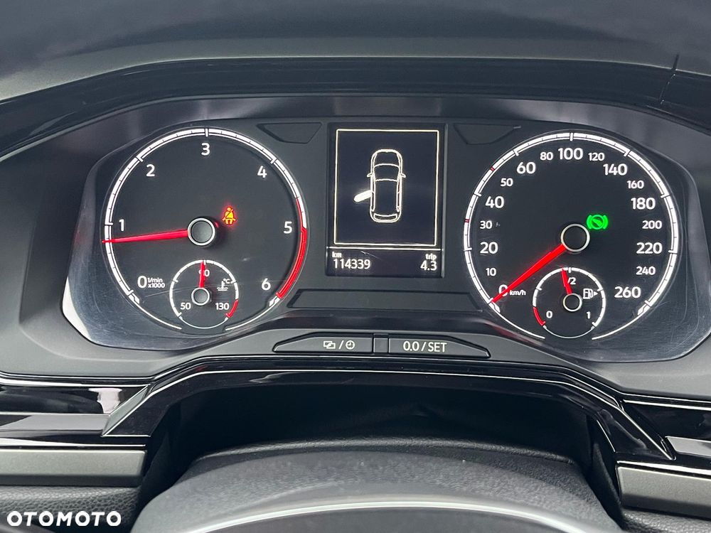 Volkswagen Polo 1.6 TDI SCR DSG Comfortline - 18