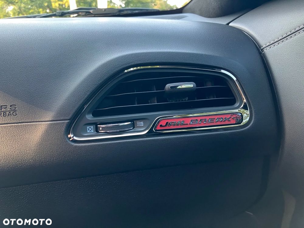 Dodge Challenger 6.2 Hellcat Widebody - 18