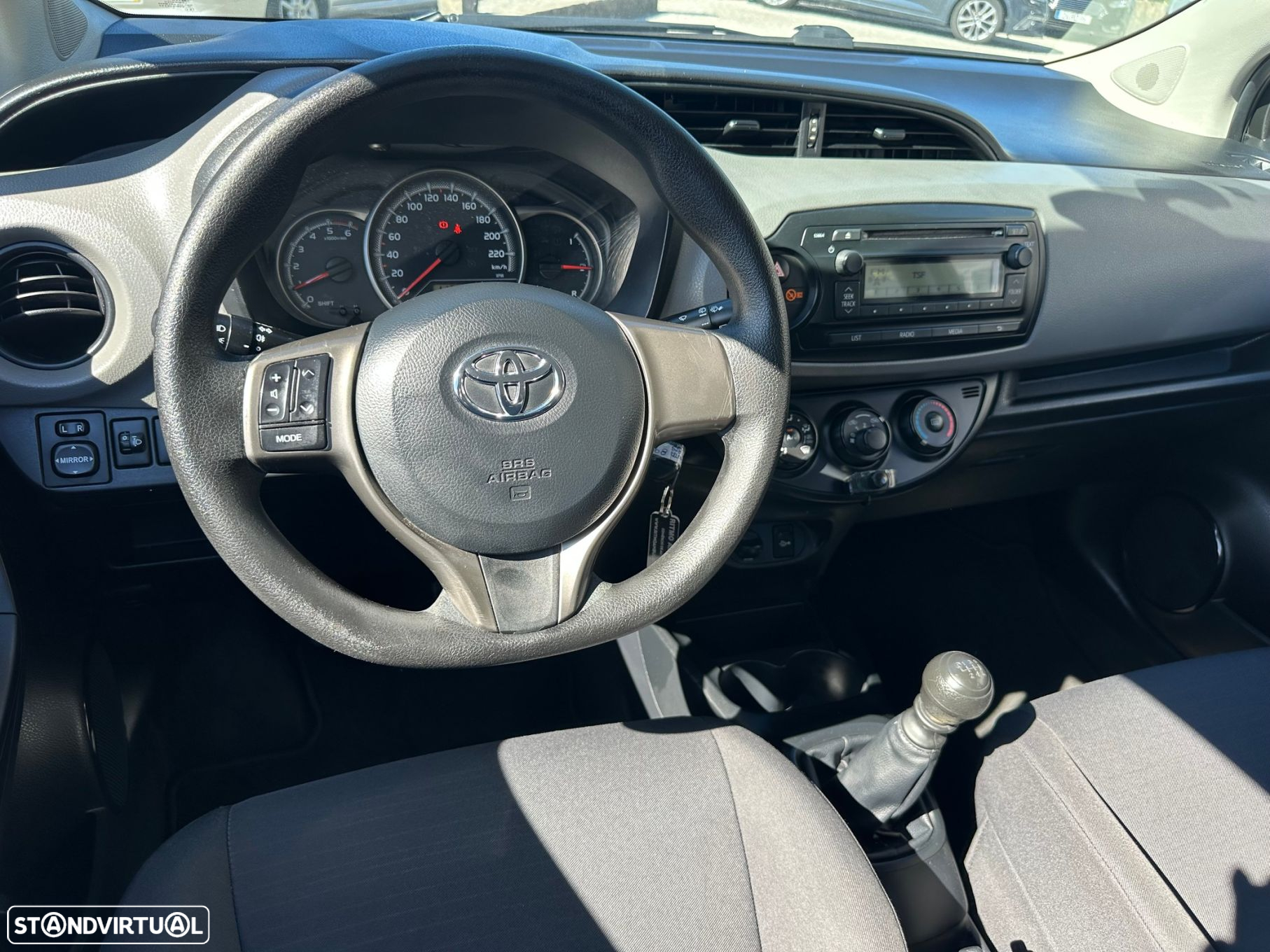 Toyota Yaris 1.4 D-4D ACtive+AC - 10