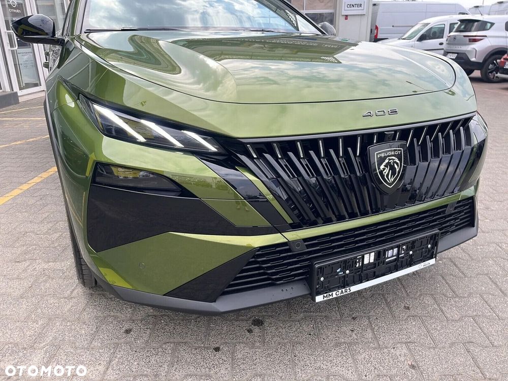 Peugeot 408 - 10