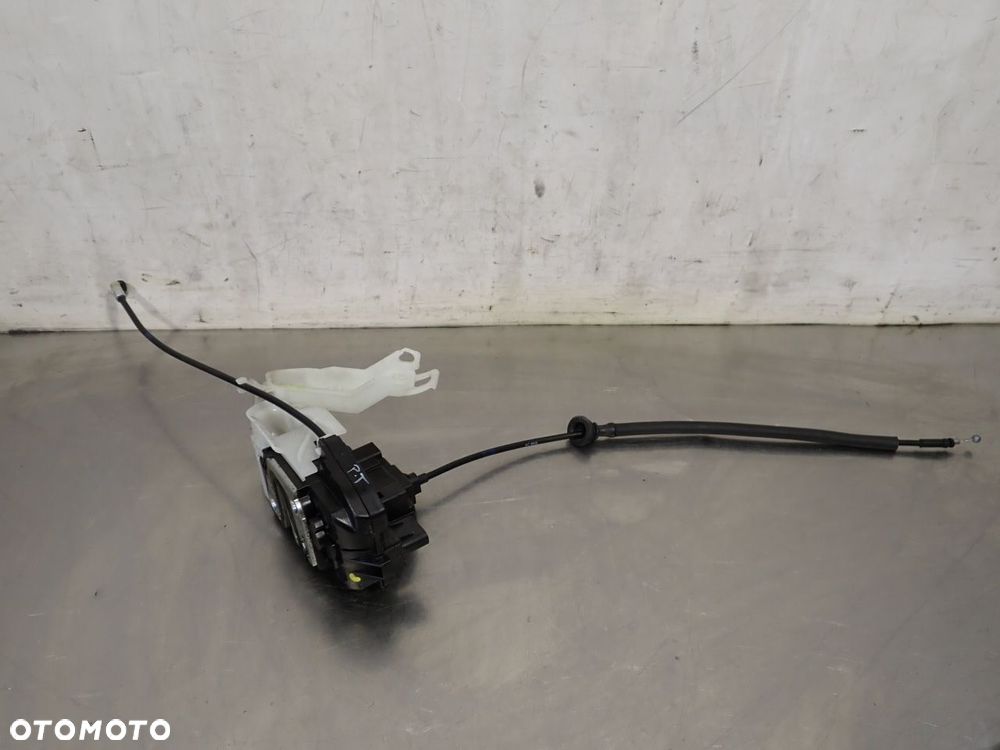 ZAMEK PRAWY TYŁ DRZWI KIA CEED - 5