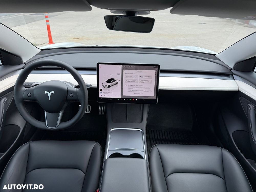 Tesla Model 3 RWD - 17
