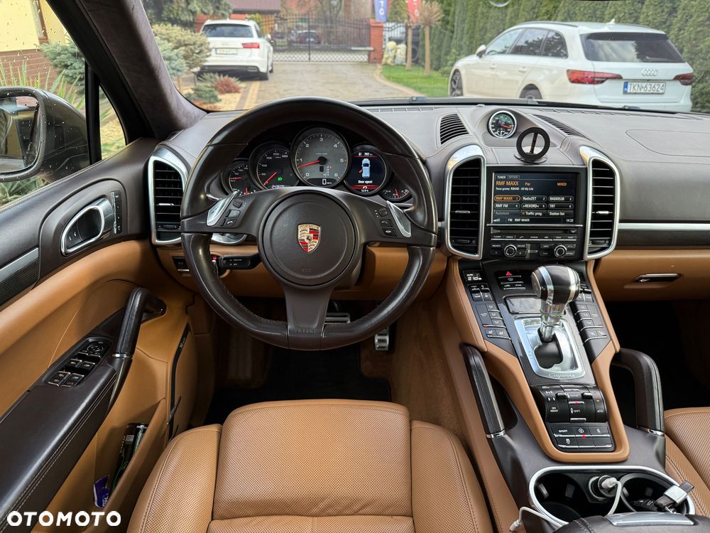 Porsche Cayenne S Diesel - 36