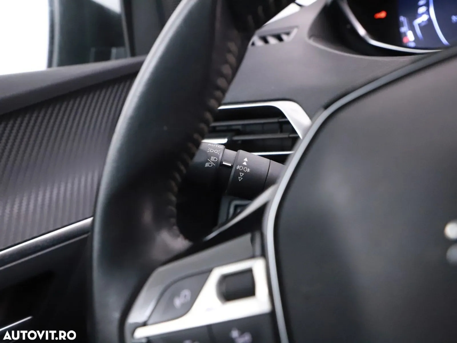 Peugeot 3008 - 21