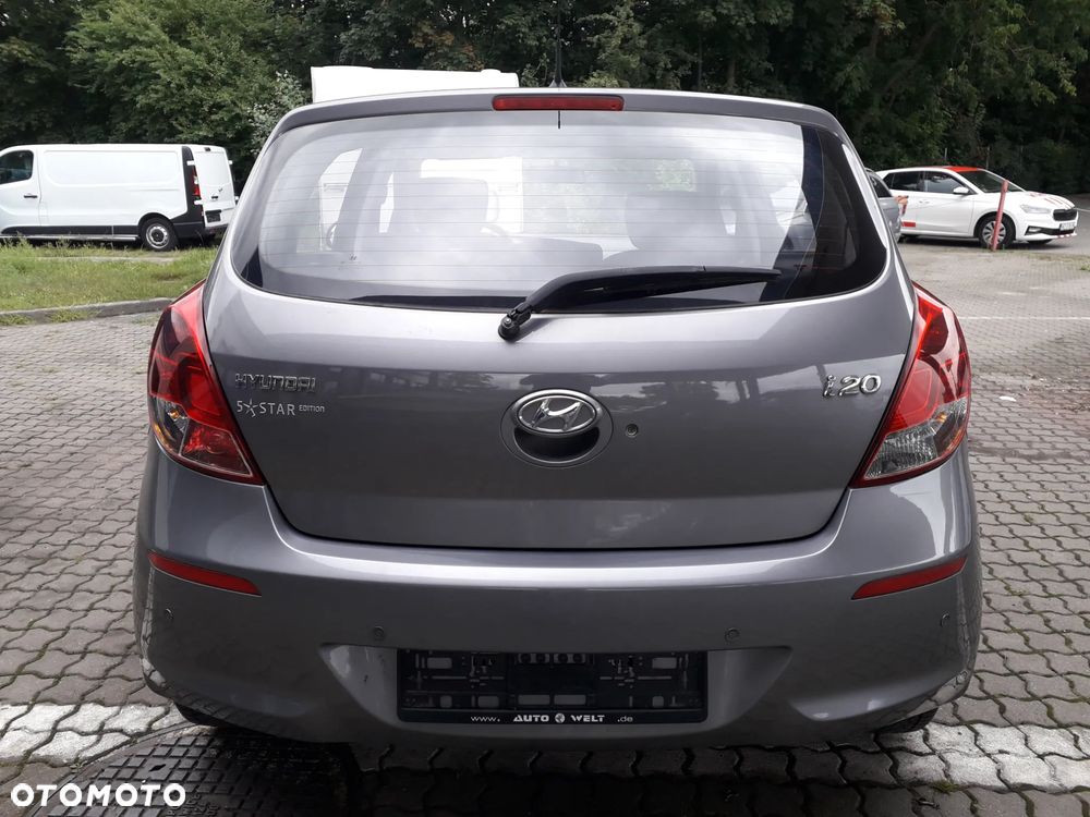 Hyundai i20 1.25 Comfort - 15