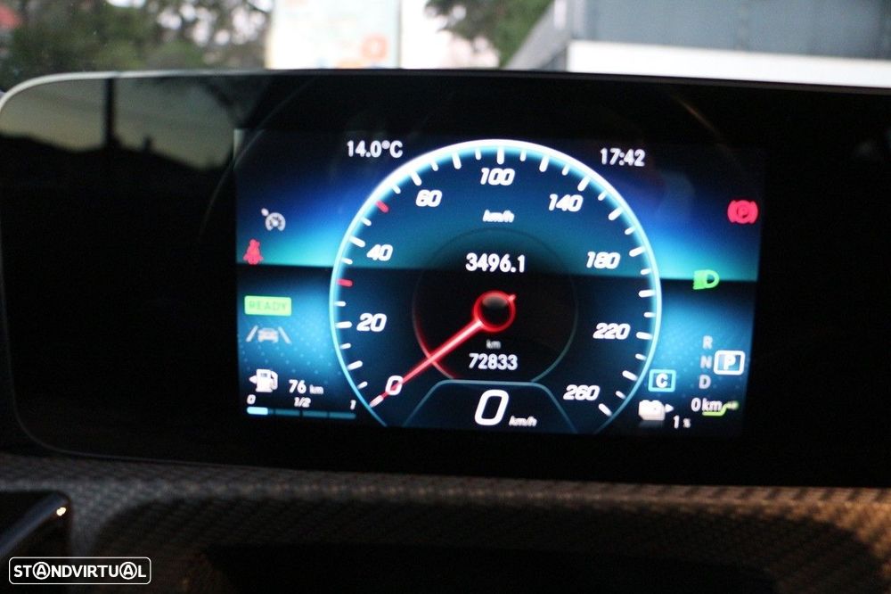 Mercedes-Benz CLA 250 e Shooting Brake Style Plus - 24