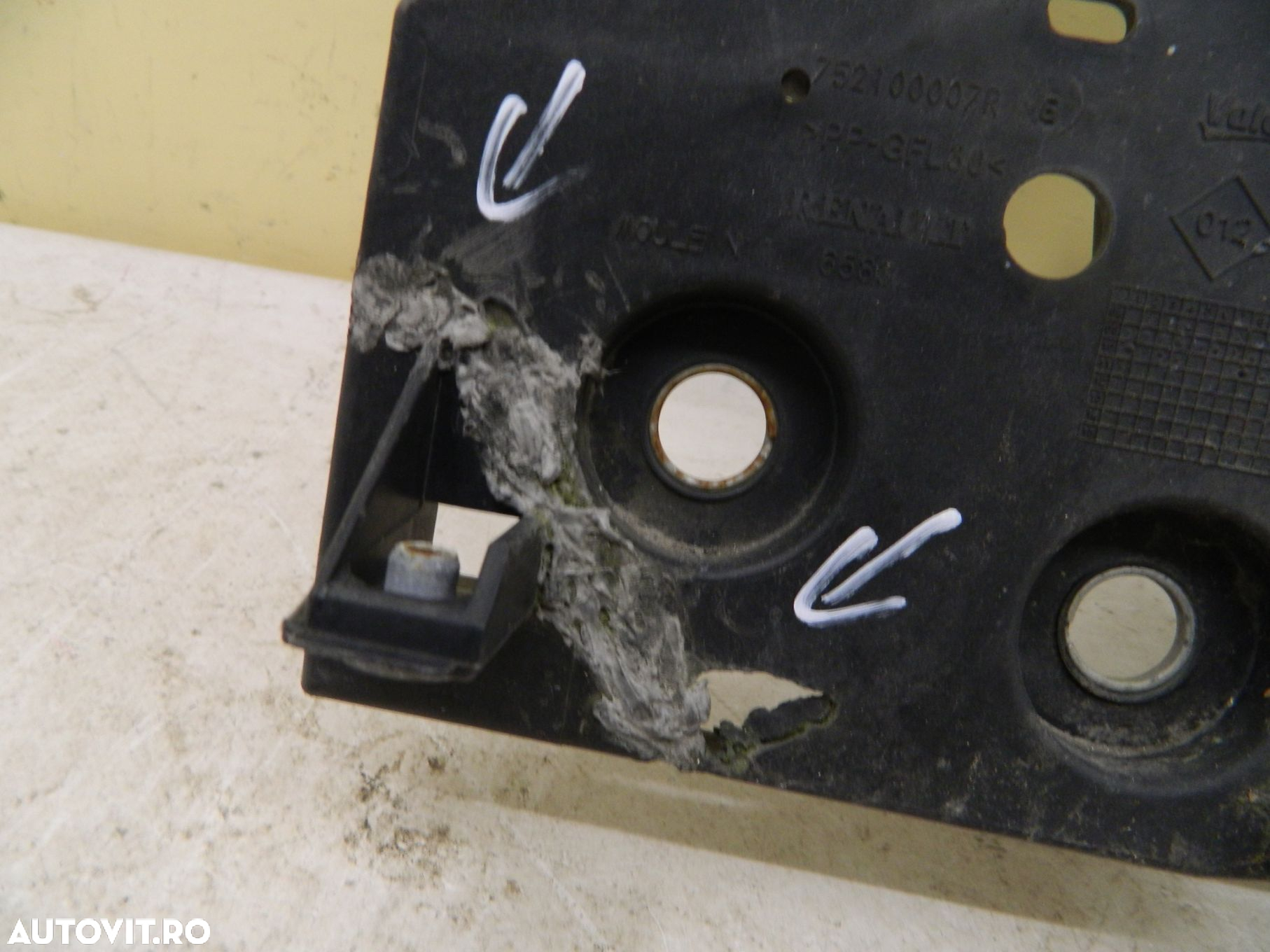Trager / Panou fata Renault Scenic 3, 2009, 2010, 2011, 2012 cod origine 752100007R. - 6
