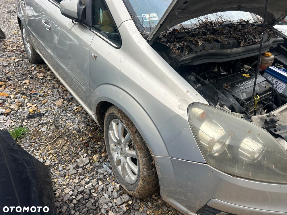 KL Drzwi Lewy Prawy Przód Tył Maska Zderzak Klapa Opel Zafira B 05- Z167 - 19