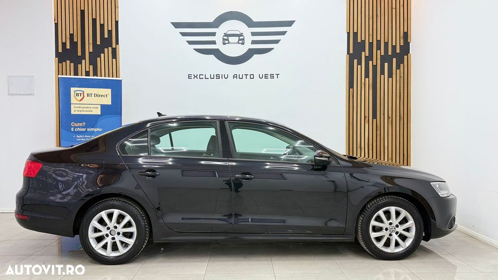 Volkswagen Jetta 1.2 TSI Comfortline - 12