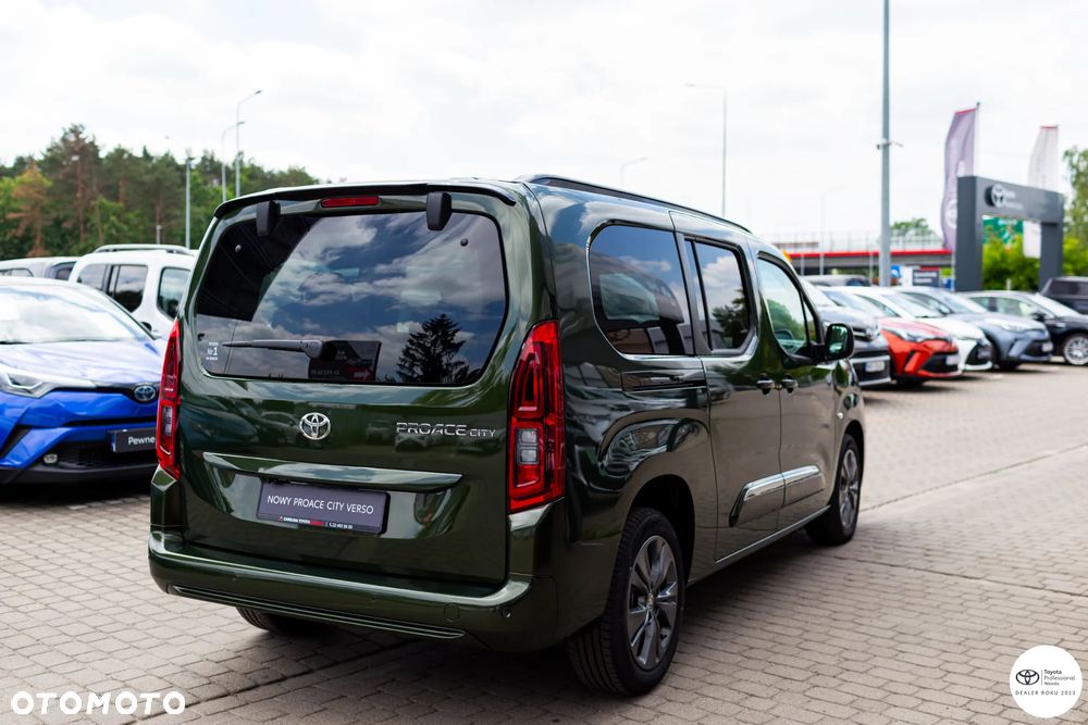 Toyota Proace City Verso 1.5 D-4D Family - 3