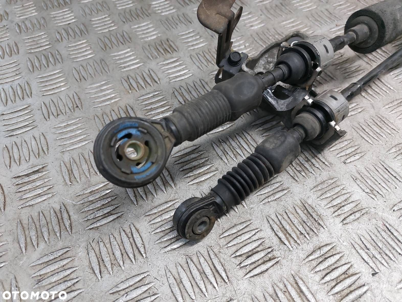 LEWAREK ZMIANY BIEGÓW + LINKI KIA CEED II 1.6 CRDI 43700-A2300 - 6