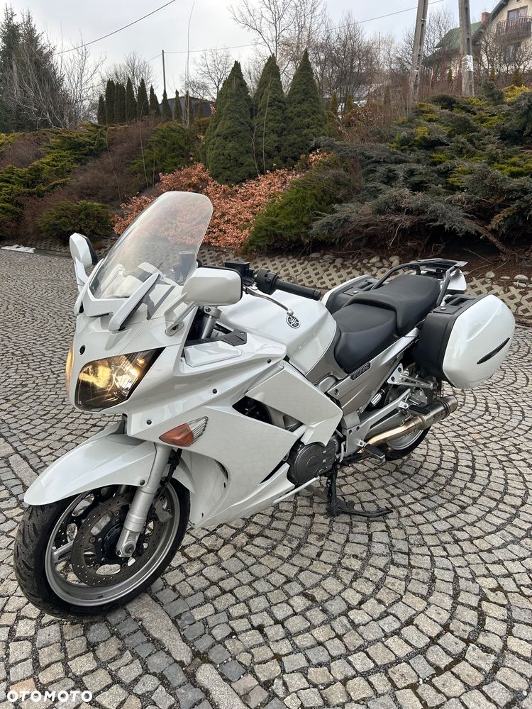 Yamaha FJR - 1