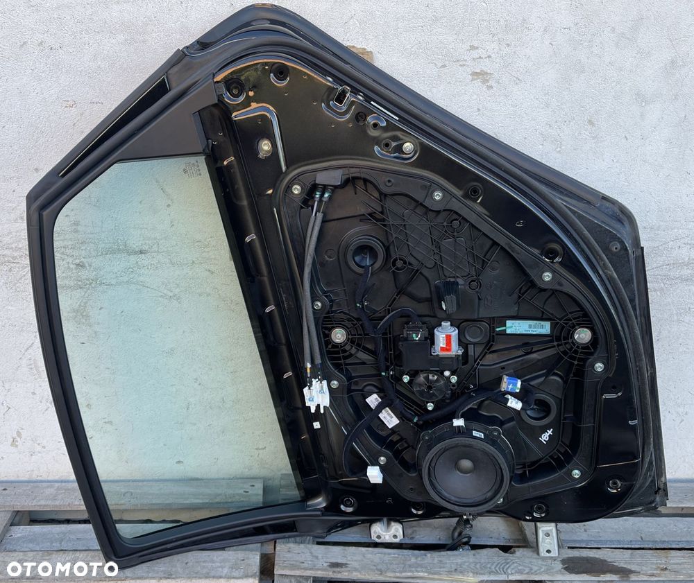 O1 HYUNDAI GENESIS G80 2013 - DRZWI TYŁ PRAWE KOMPLETNE YB6 77004-B1000 - 4