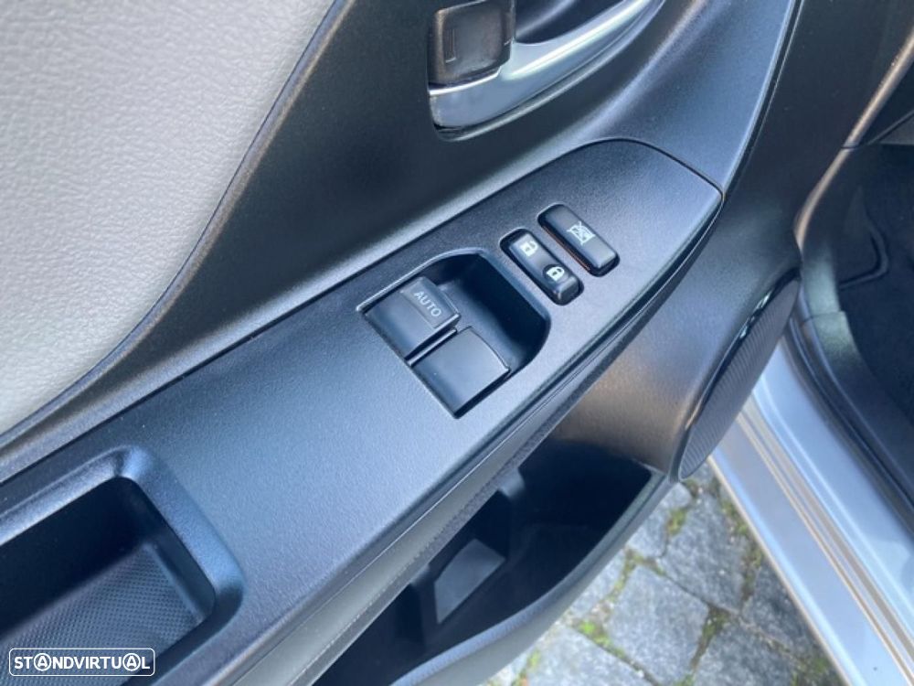 Toyota Yaris 1.0 VVT-i Comfort - 26