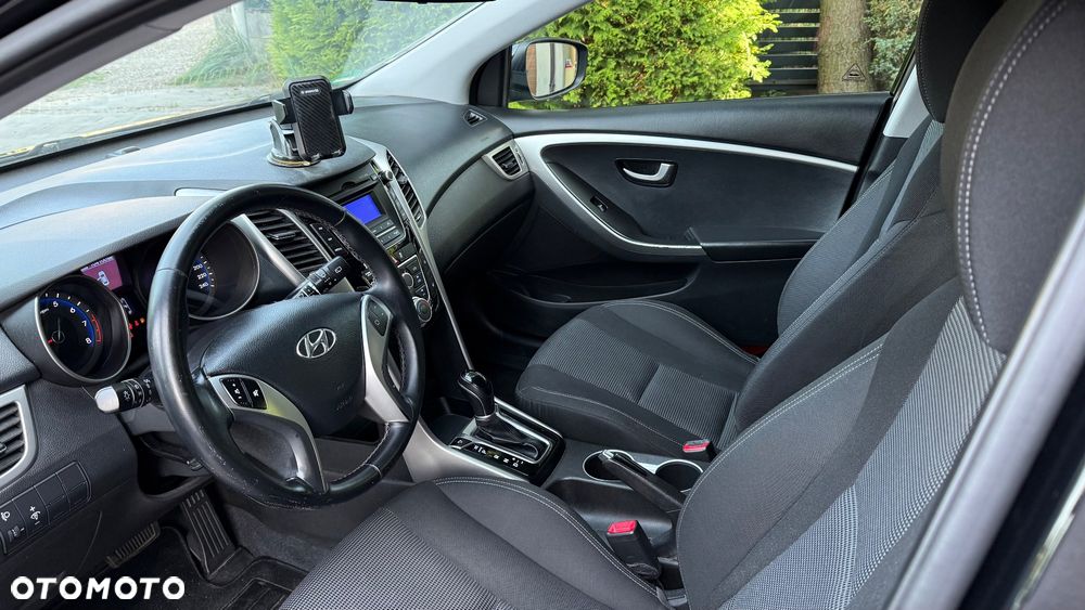 Hyundai i30 - 22
