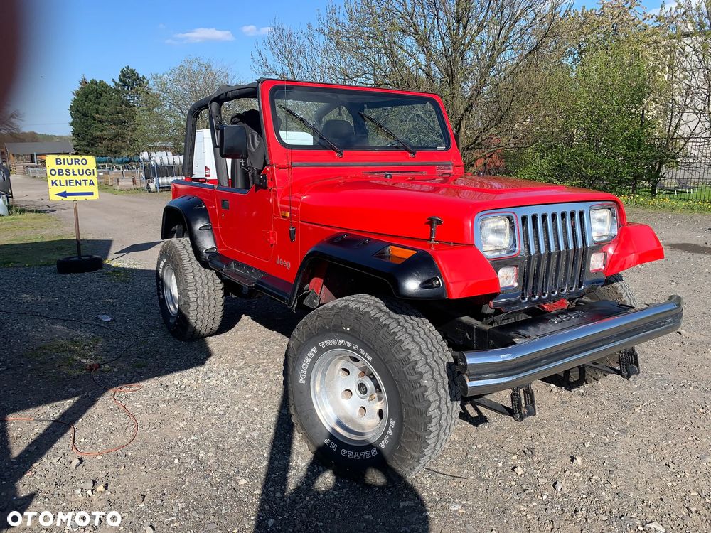 Jeep Wrangler - 16