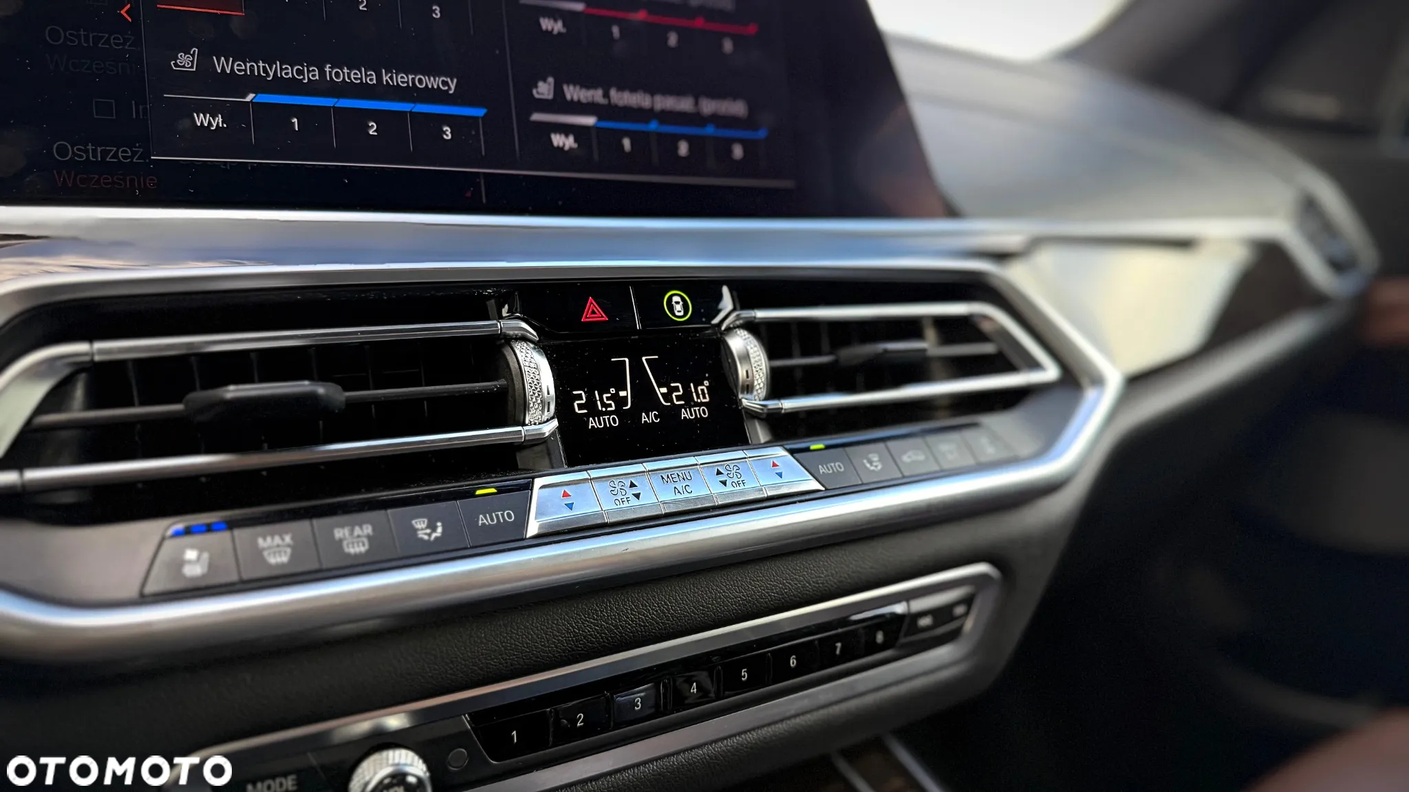 BMW X5 xDrive40i - 33
