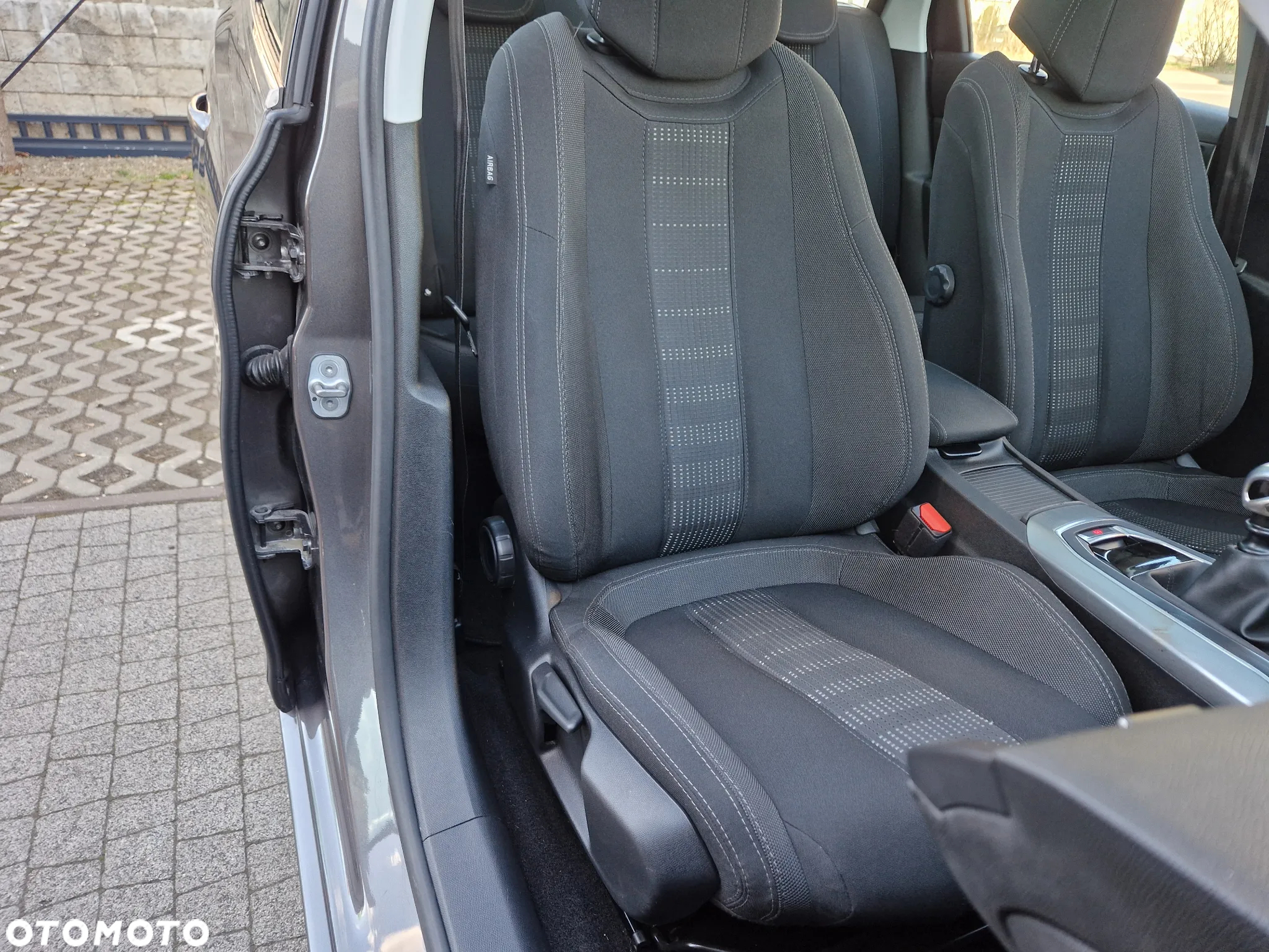Peugeot 308 BlueHDi FAP 120 Stop & Start Allure - 29