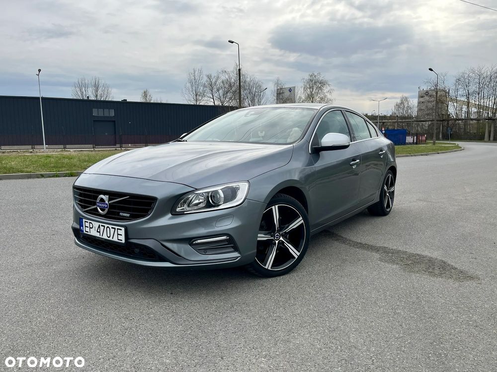 Volvo S60 D3 Drive-E R-Design Momentum - 1