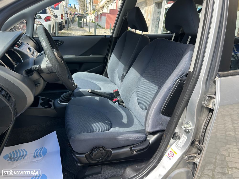 Honda Jazz 1.2 LS Cool AC - 19