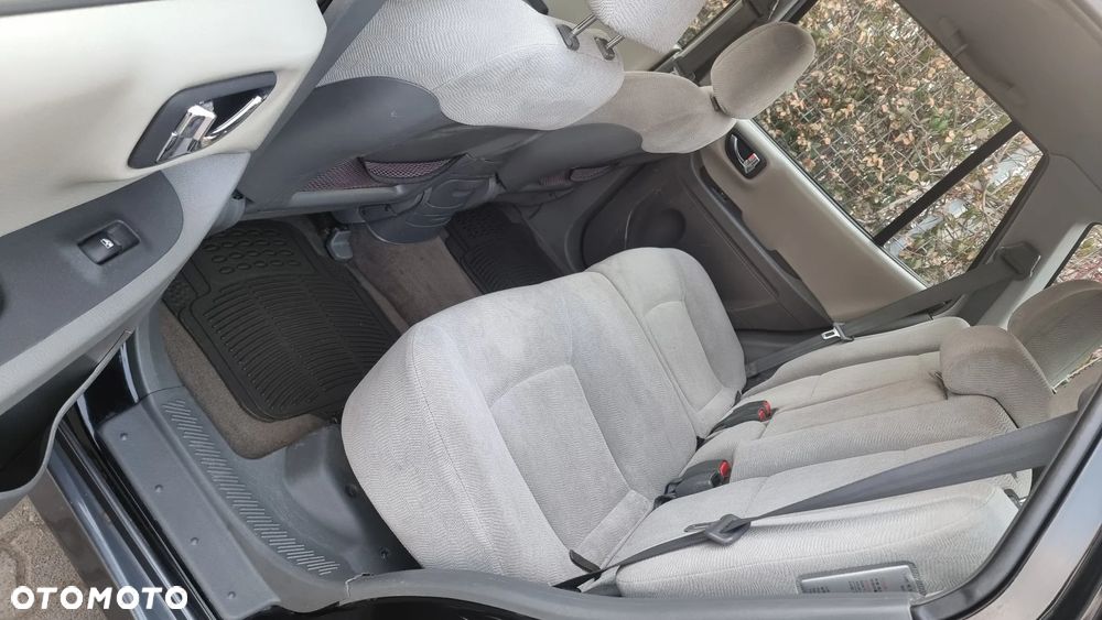 Hyundai Santa Fe 2.4 GLS 2WD - 12