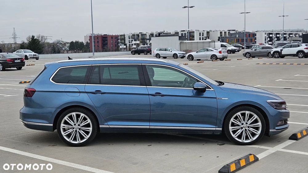 Volkswagen Passat - 21