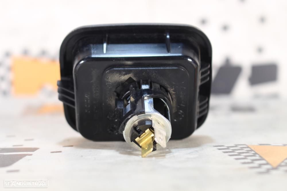 Isqueiro Bmw 1 Coupé (E82)  61346904008 / 6904008 - 7