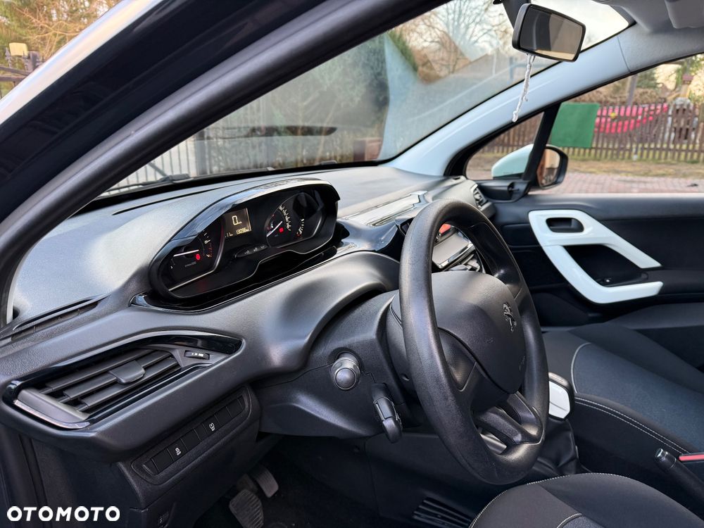 Peugeot 208 PureTech 68 Like - 8