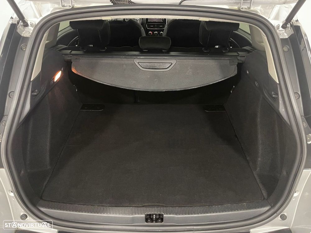 Renault Clio Sport Tourer 0.9 TCe Limited - 48