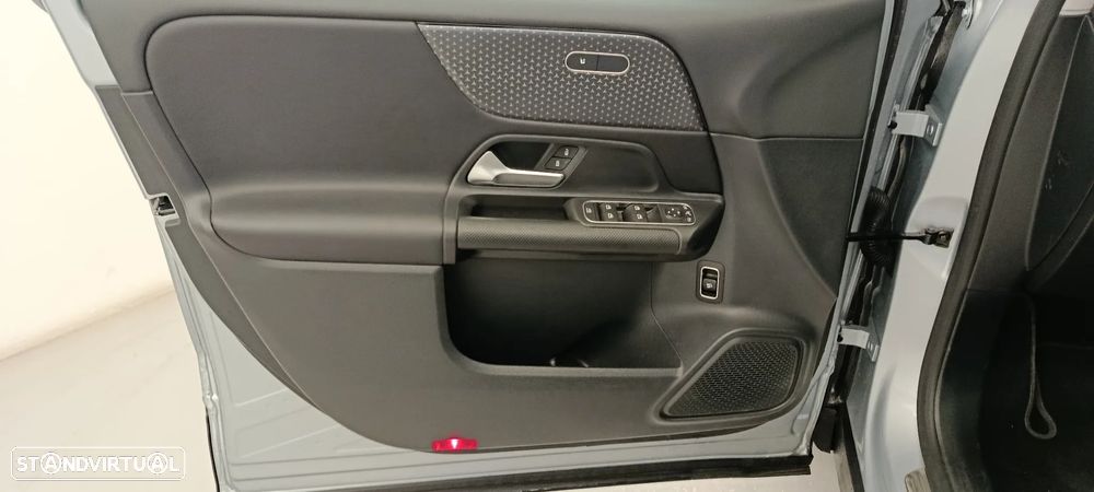 Mercedes-Benz GLB 180 d - 27