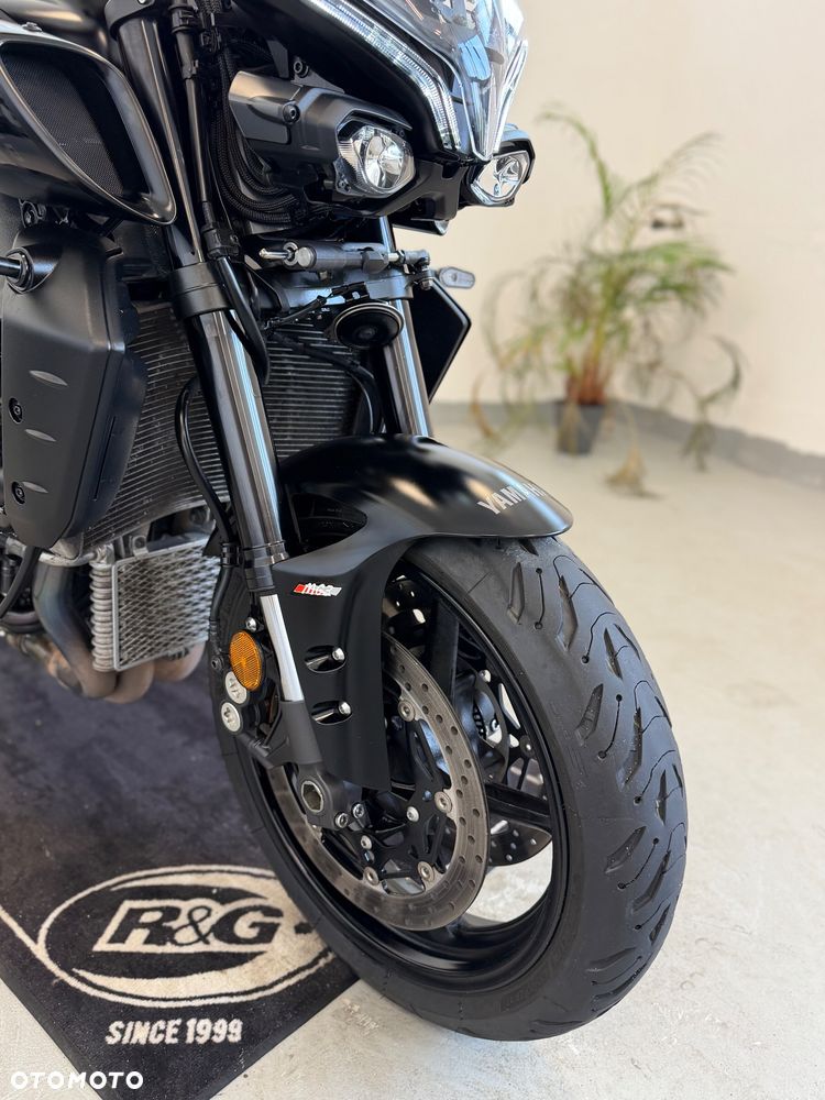 Yamaha MT - 10