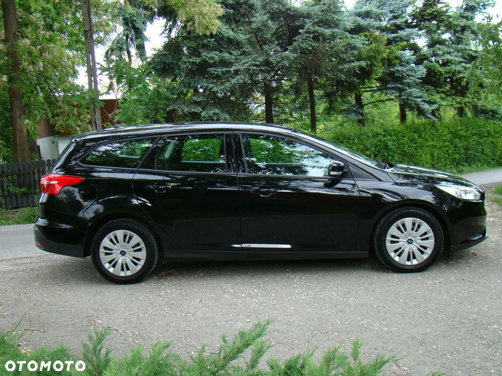 Ford Focus 1.0 EcoBoost Trend - 5