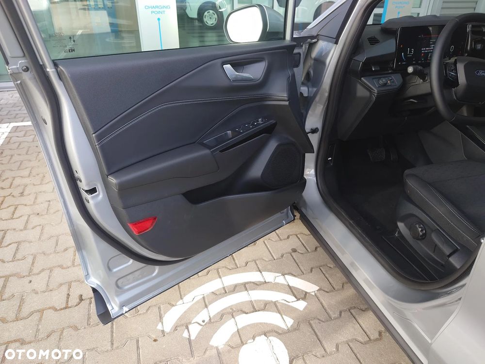 Ford Puma 1.0 EcoBoost mHEV Titanium DCT - 10