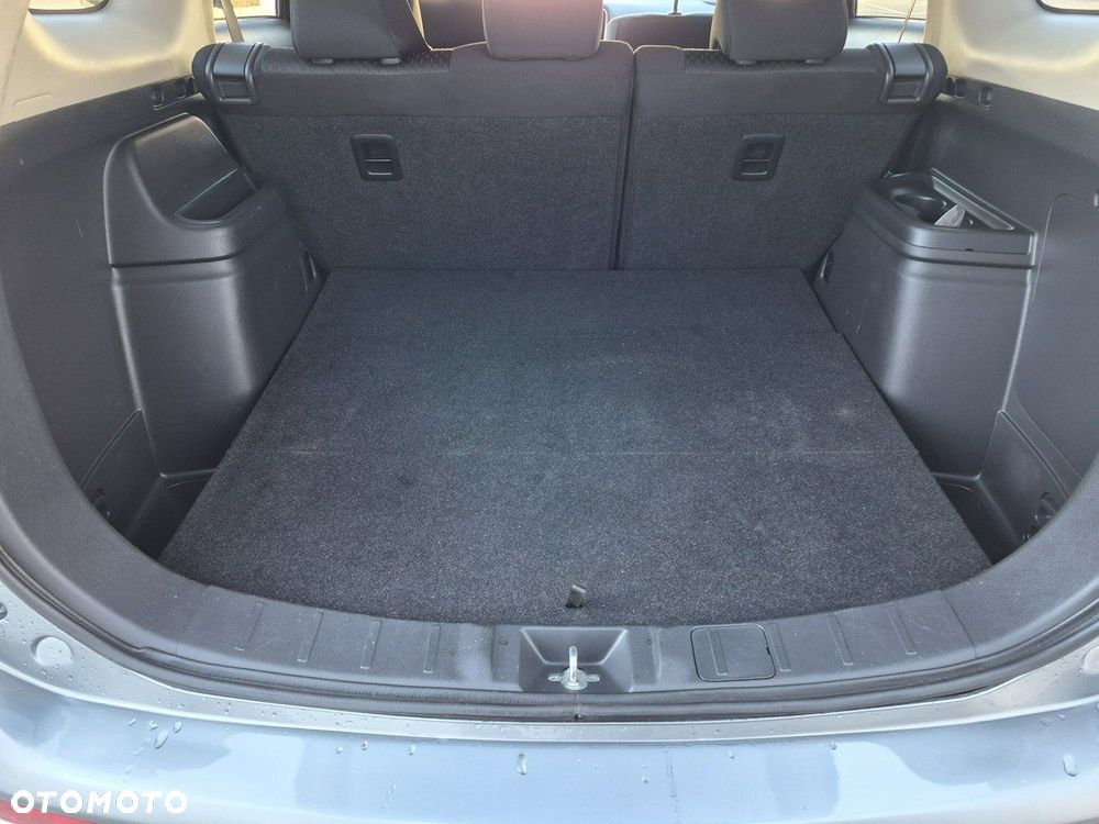 Mitsubishi Outlander - 37