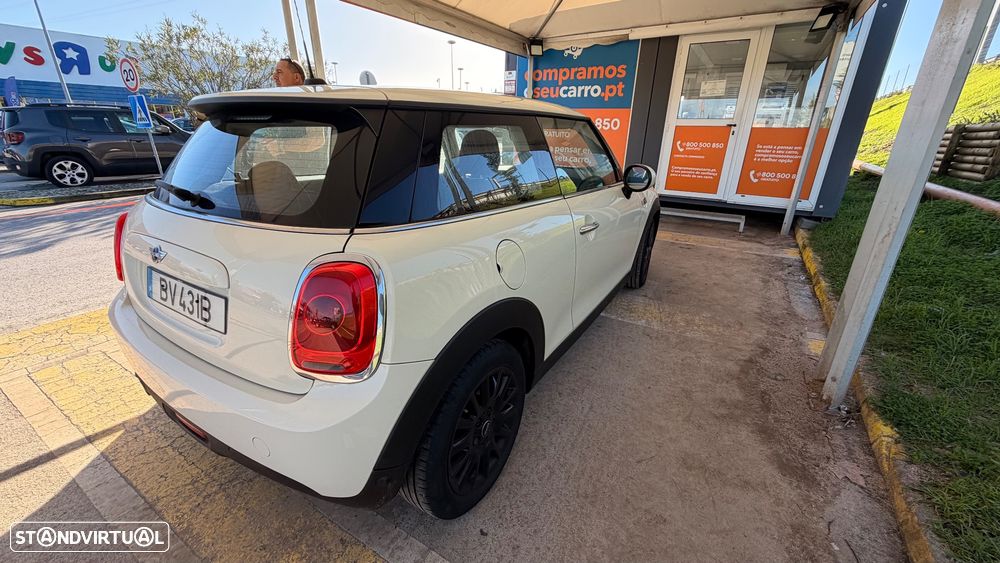 MINI 3 Portas One D - 6