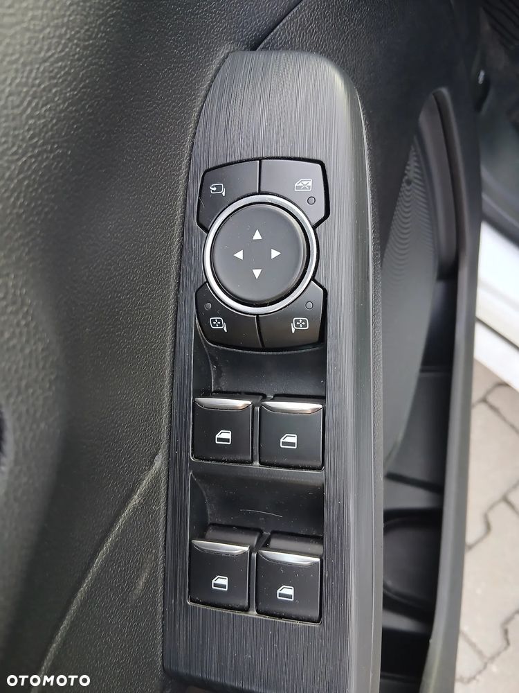 Ford Kuga 1.5 EcoBlue FWD ST-Line X - 28