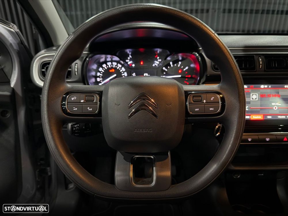 Citroën C3 1.2 PureTech Shine - 16