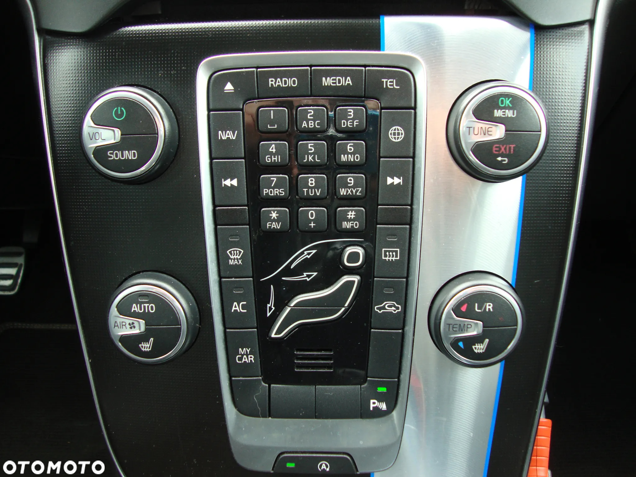 Volvo V40 - 30