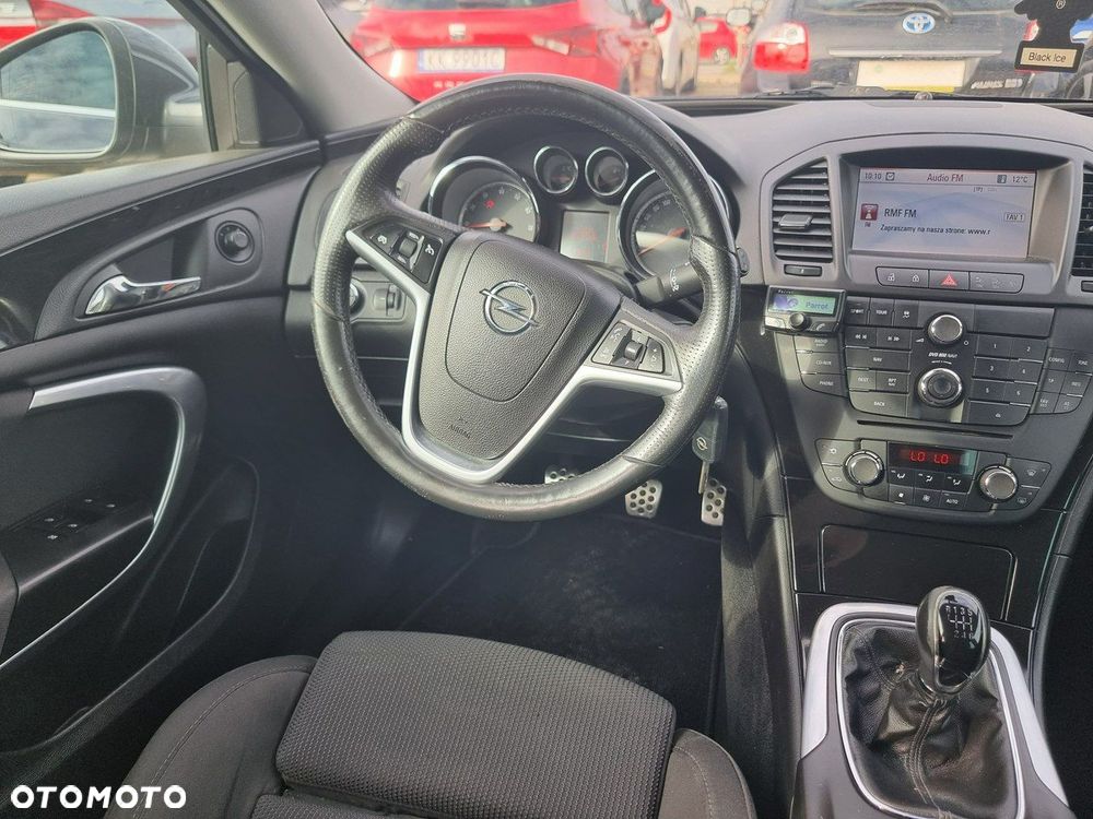 Opel Insignia - 14