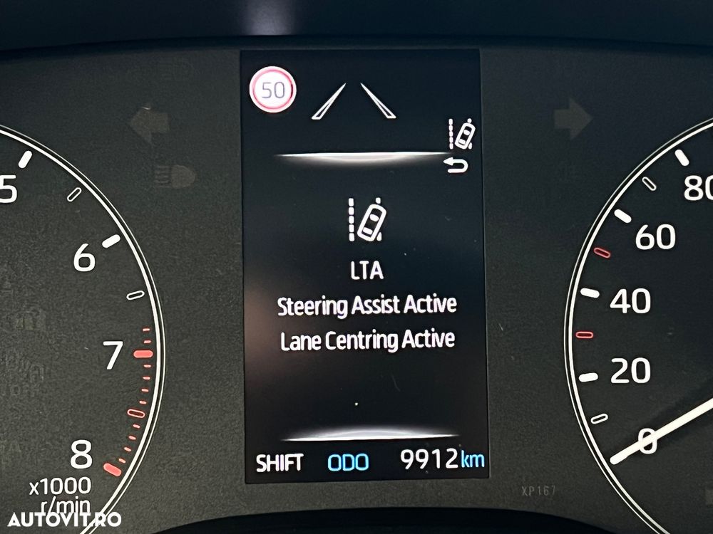 Toyota Yaris 1.5 MT Dynamic - 32