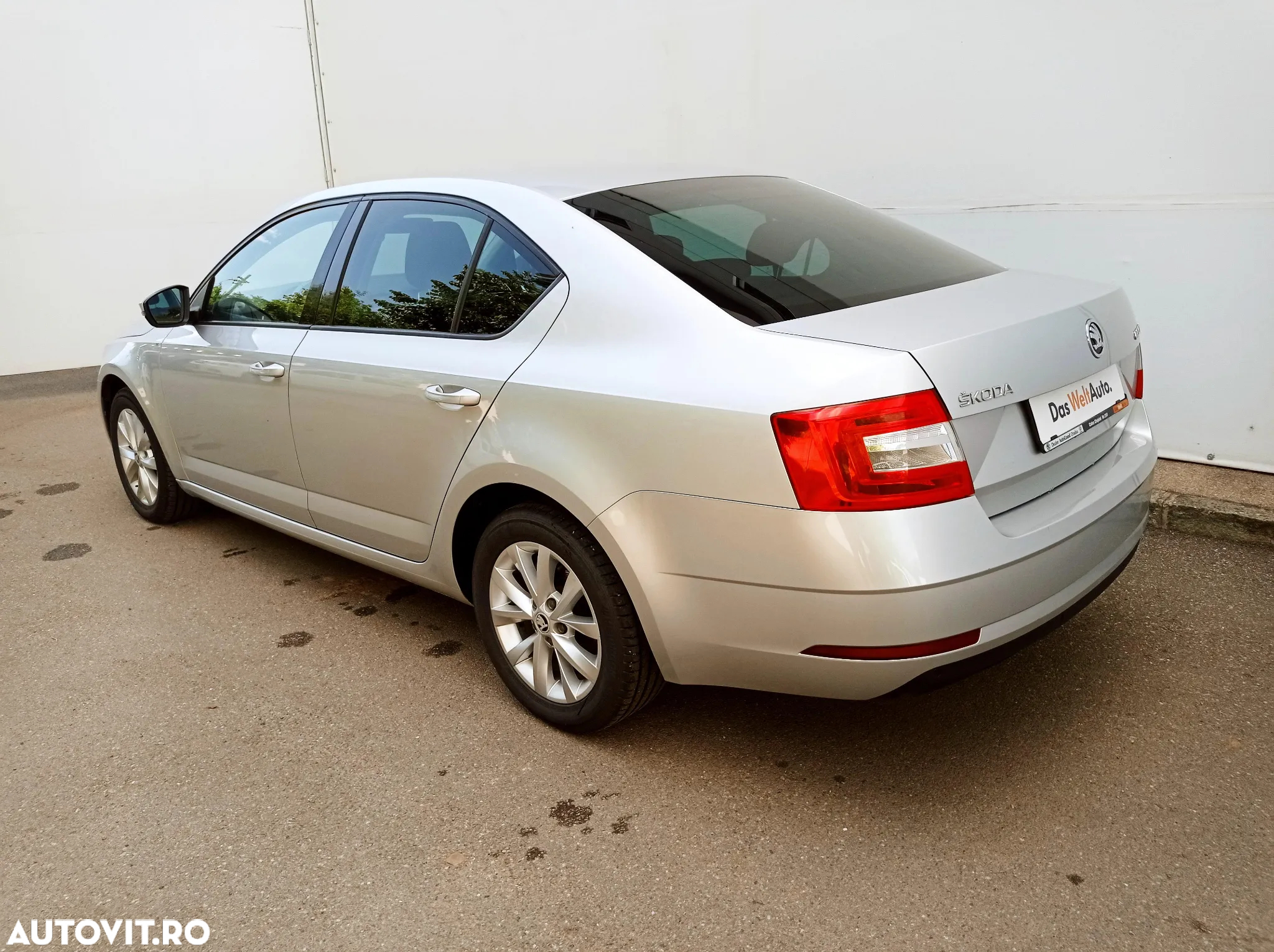 Skoda Octavia 1.6 TDI Style - 4