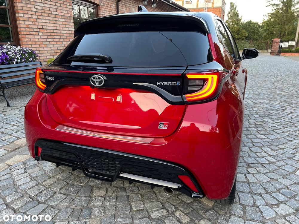 Toyota Yaris Hybrid 1.5 VVT-i GR SPORT - 33