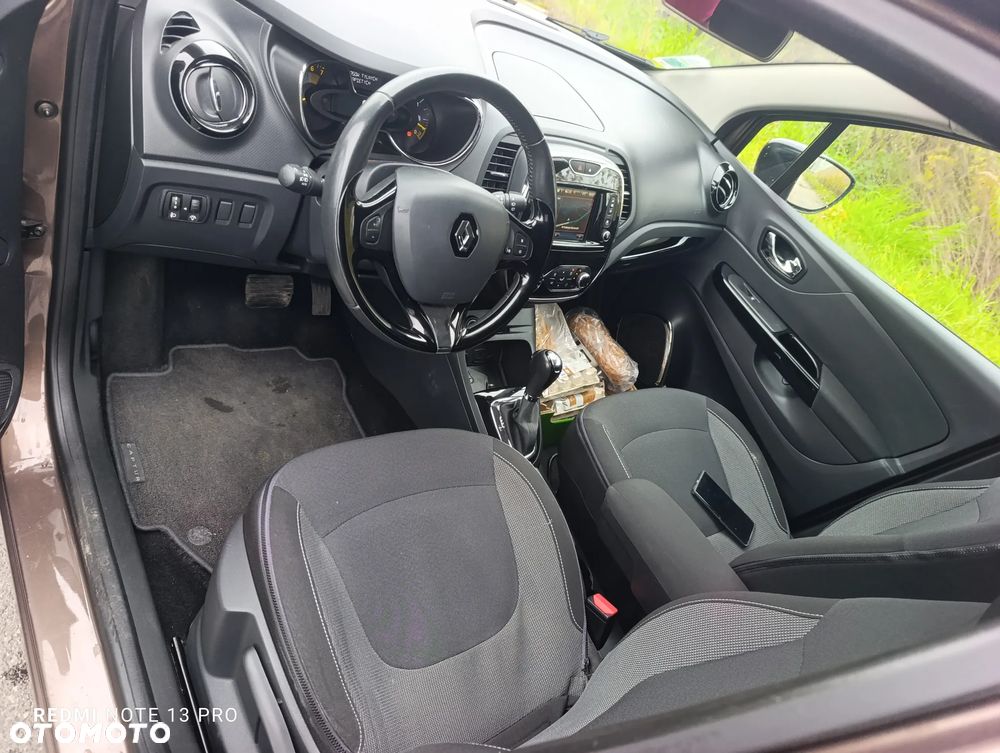 Renault Captur - 16