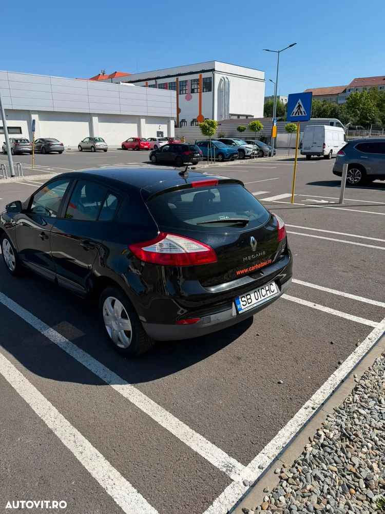 Renault Megane ENERGY dCi 110 Start & Stop Bose Edition - 5