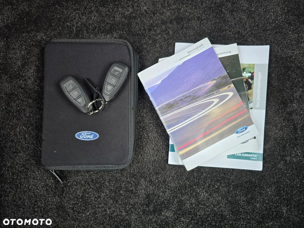 Ford Mondeo 2.0 T Titanium - 37