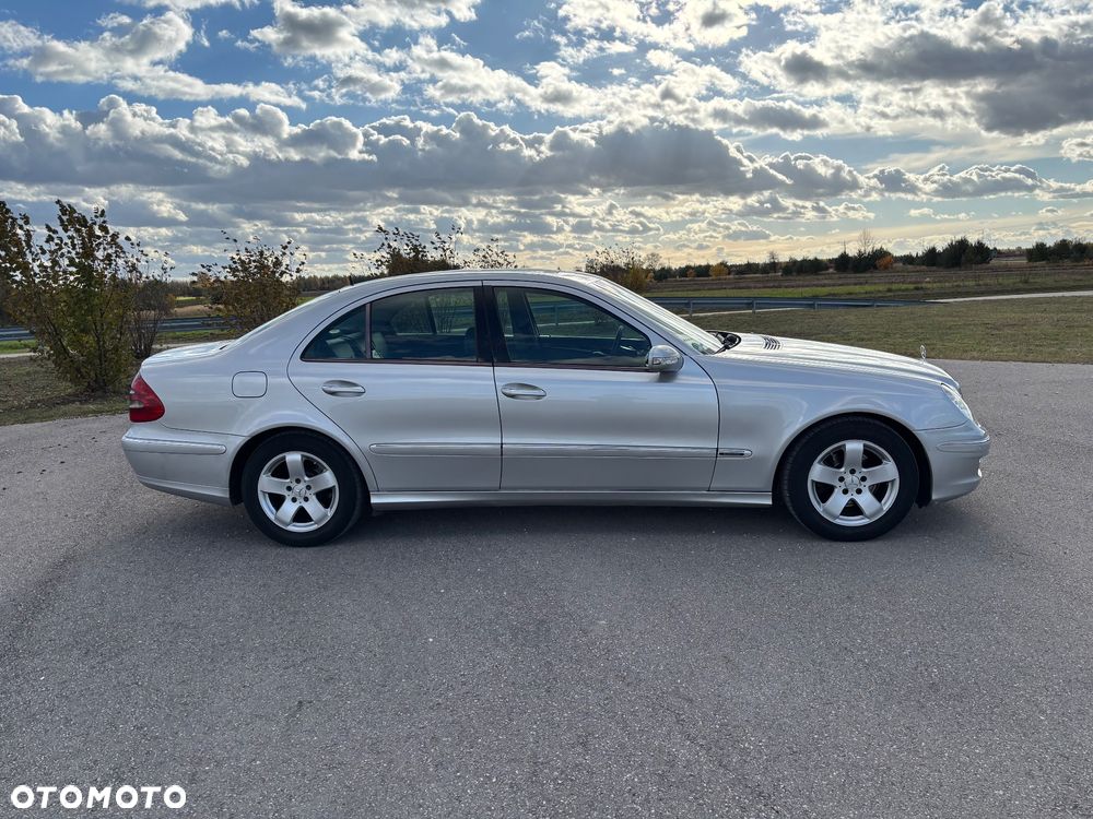 Mercedes-Benz Klasa E - 8