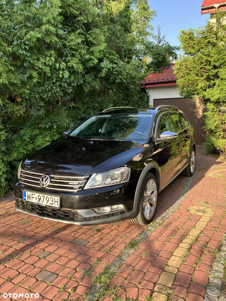 Volkswagen Passat Alltrack - 1
