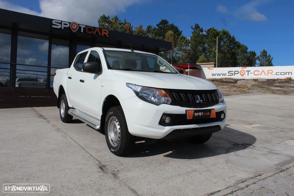 Mitsubishi L200 2.4 DI-D CD Invite 4WD - 1