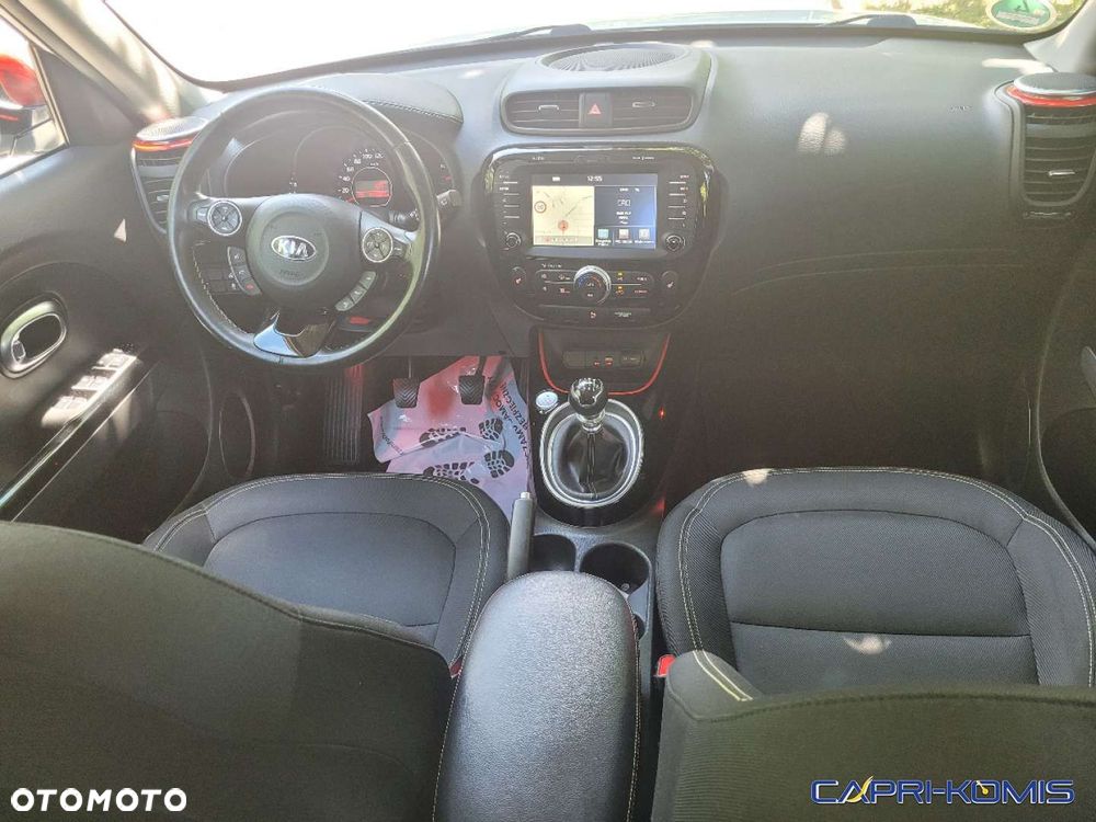 Kia Soul 1.6 CRDI White&Red Edition - 9